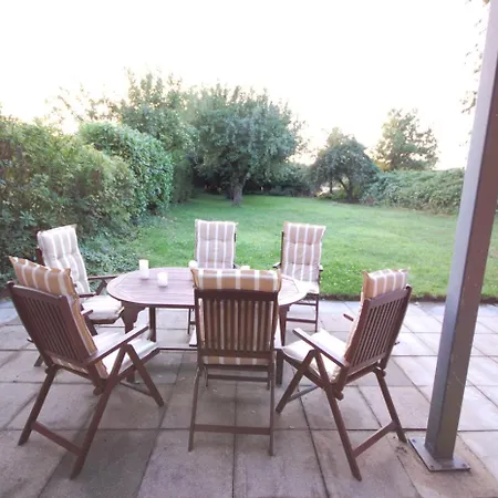 Mit Blick Ueber Felder Und Golfplatz Prázdninový dům Warnsdorf